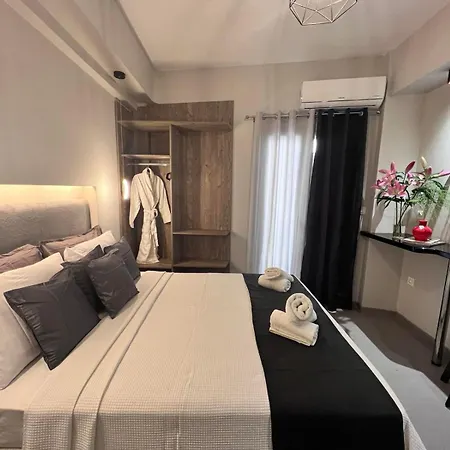 Lilian Boutique コルフ島